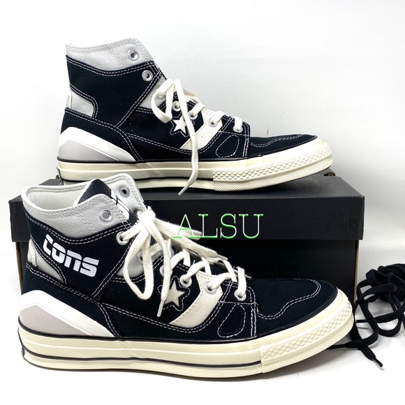 Converse Chuck 70 High Black White Women Sneakers - Picture 2 of 12